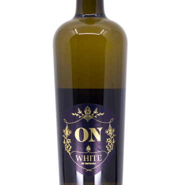 505_pavelka-on-white